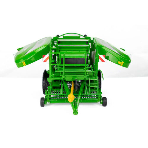 McHale Fusion 4 Plus Model 1:32 Scale Model - Image 7